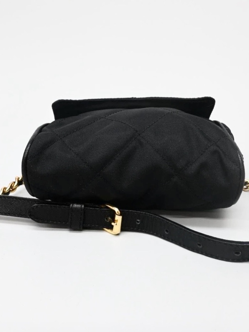 PRADA🌟Black/gold Quilted Nylon shoulder/waist bag or sling bag! - Picture 9 of 15